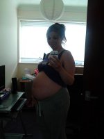 19th of June 29 weeks and 2 days.jpg