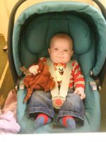 jaxcarseat4mth.jpg