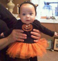 giannaHALLOWEEN.jpg