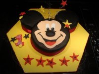 Ethans 1st birthday cake (resized).jpg