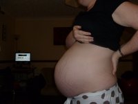 39 wk bumpage (5).JPG