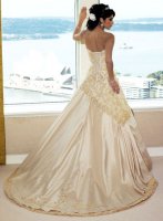 color-beach-wedding-dresses-empire-strapless-gowns-sweep-train-2.jpg