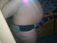 Bump%2032wks%20[1].jpg