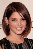 Ashley-Greene-inverted-bob.jpg