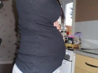 bump 20 weeks.jpg