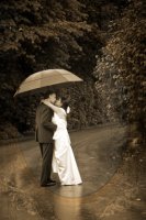 wedding-photography-rain-vancouver.jpg