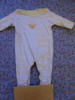 03sleepsuit1.jpg