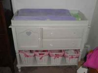 changing table 1.jpg