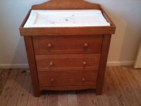 dresser1.jpg