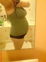 310307_2132268065877_1221288471_1783820_728342743_n 18 WEEKS PREG.jpg