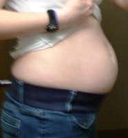 Babybump@18weeksb.jpg