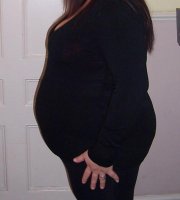 pregnancy pics 002.jpg