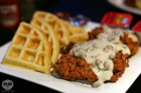 Droolius_Bananas_chicken_waffles_1.jpg