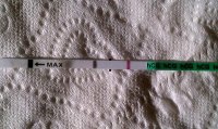 9dpo am 3 unaltered resized 2 dots.JPG