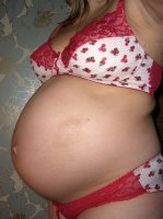 bump 30wks+matty 002.jpg