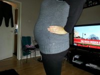 baby bump 27 weeks.jpg