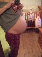 last bump pic2 37+ weeks..jpg