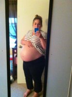 40 weeks preg.jpg