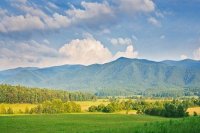 Smoky-Mountains-Cades-Cove-Summer-L.jpg