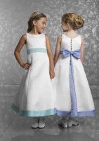 Girls dress.jpg